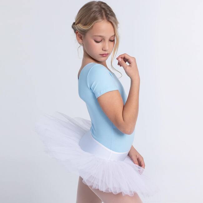 To all our young dancers: Santa may get you all of these. Add them at your Christmas Wishlist 🎅🏼
.

#intermezzodance #fordancers #dancewithintermezzo #ballet #ballerinas #balletdancer #littleballerinas #balletgirls #dancers #tutu #balletchristmas #balletxmasgifts #tututuesday #tutulove #tutulife