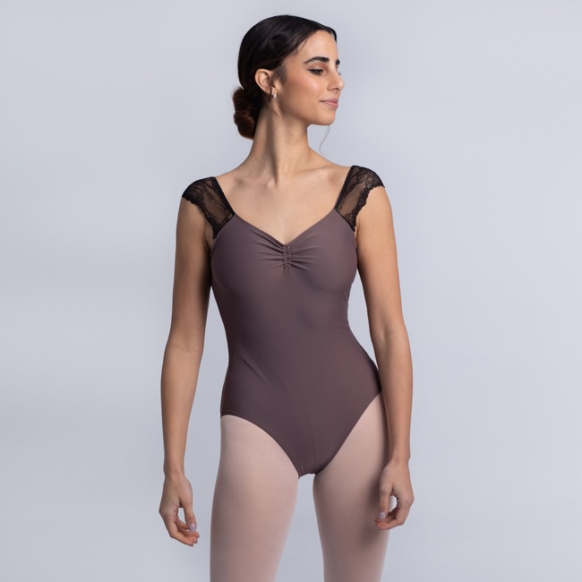 Braid collection | NEW leotard styles at our online store. Available while stocks last. | Choose your favorite color: BLACK, MINK OR BLUE AQUA? Comment! ⬇️
.
#intermezzodance  #dancewithintermezzo #balletdancer #ballerina #dancer #dancing #ballet #balletgirl #pointeshoes  #balletleotard #leotard #intermezzoleotard
